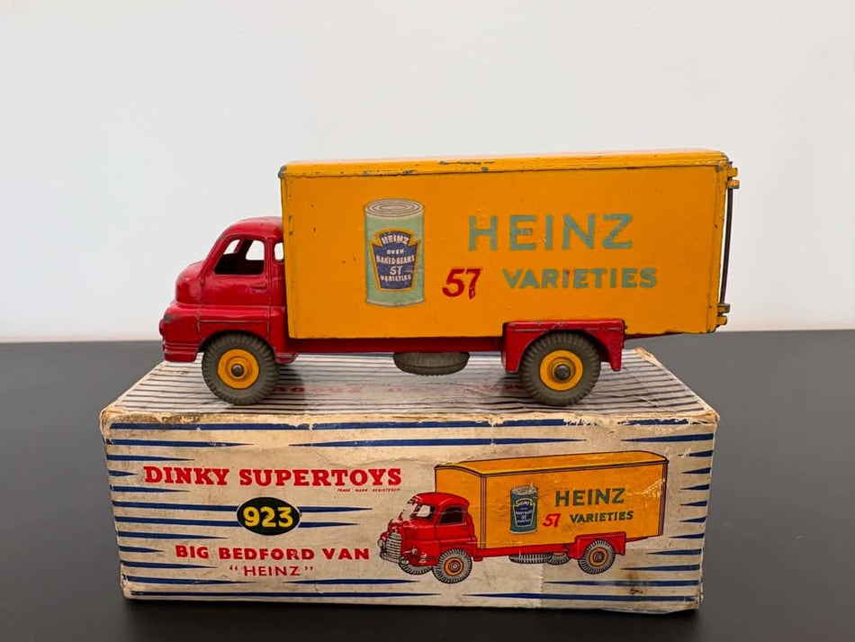 Vintage Dinky 923 Guy Warrior Van Heinz 57 Varieties in Original Box 1960