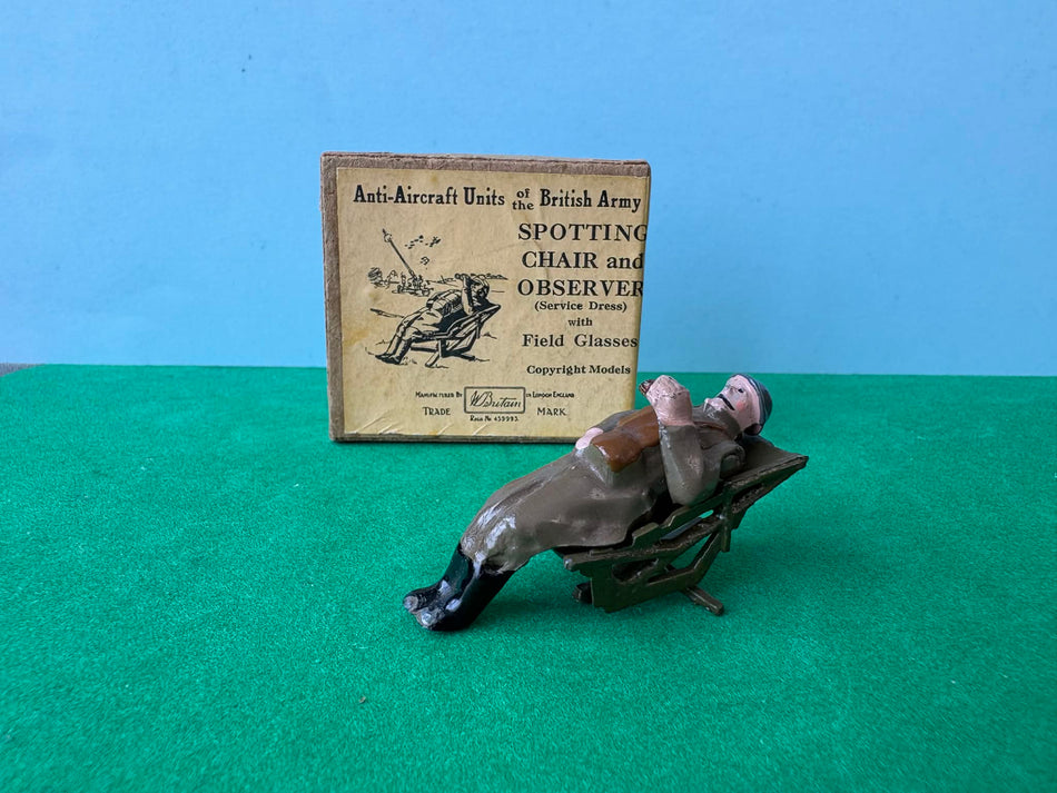 Britains Vintage 1731 Spotting Chair and Observer Very Rare