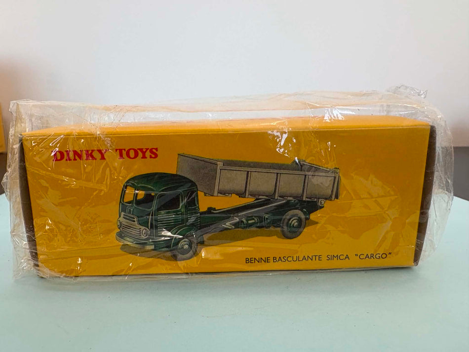 Dinky Atlas 33B Benne Basculante Simca Cargo in Sealed Box