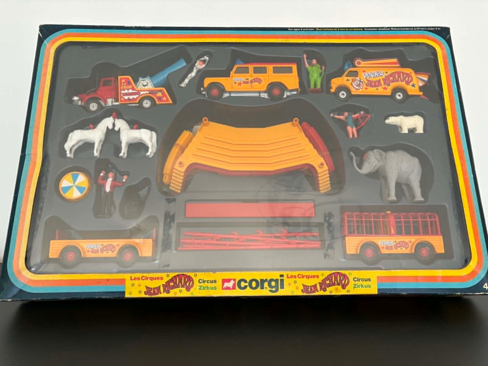 Vintage Corgi Gift Set 48 Pinder Jean Richard Circus in Original Box