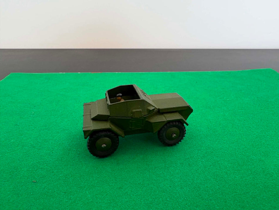 Dinky 673 Scout Car