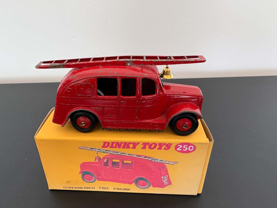 Dinky 250 Streamlined Fire Engine Boxed