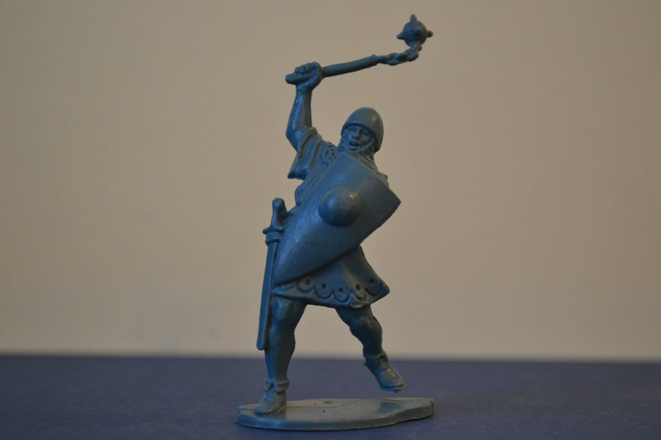 Airfix 1/32 Medieval Foot Soldier