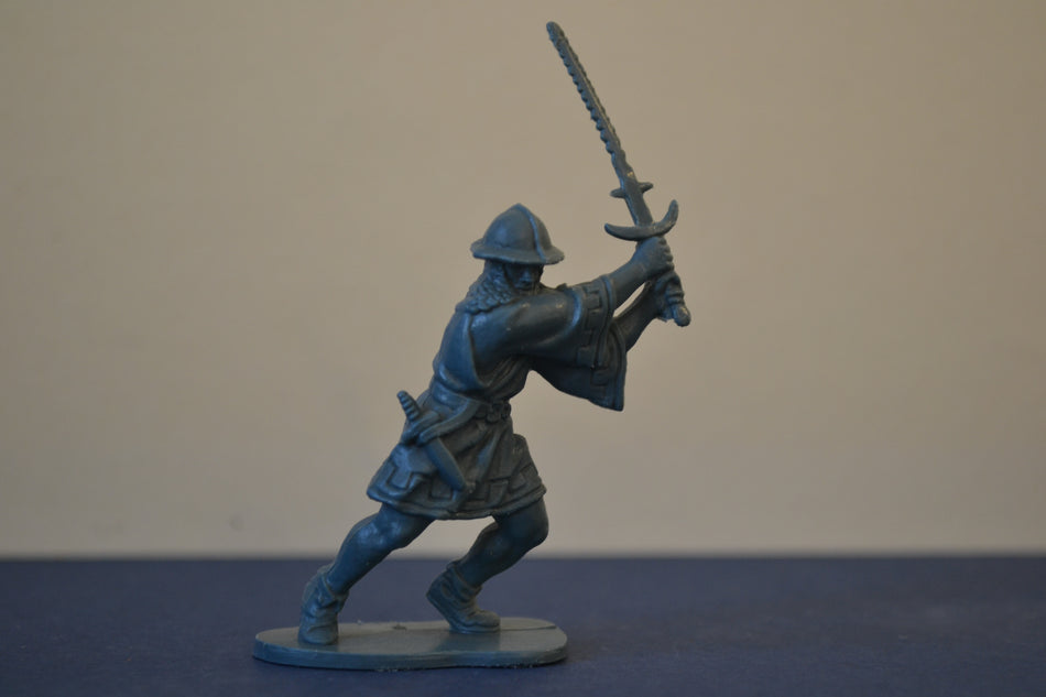 Airfix 1/32 Medieval Foot Soldier