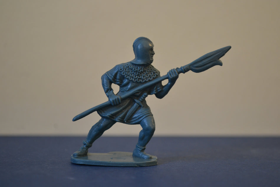 Airfix 1/32 Medieval Foot Soldier