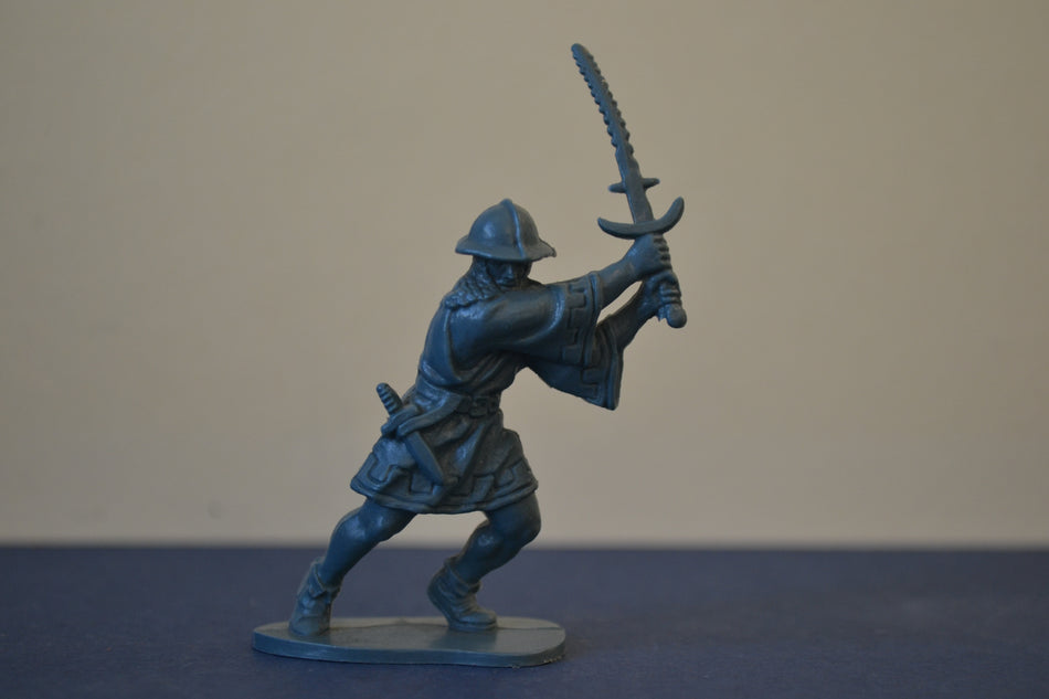 Airfix 1/32 Medieval Foot Soldier