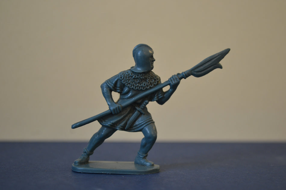 Airfix 1/32 Medieval Foot Soldier