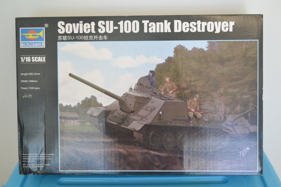 Trumpeter 1/16 Soviet SU-100 Tank Destroyer Large Model Kit