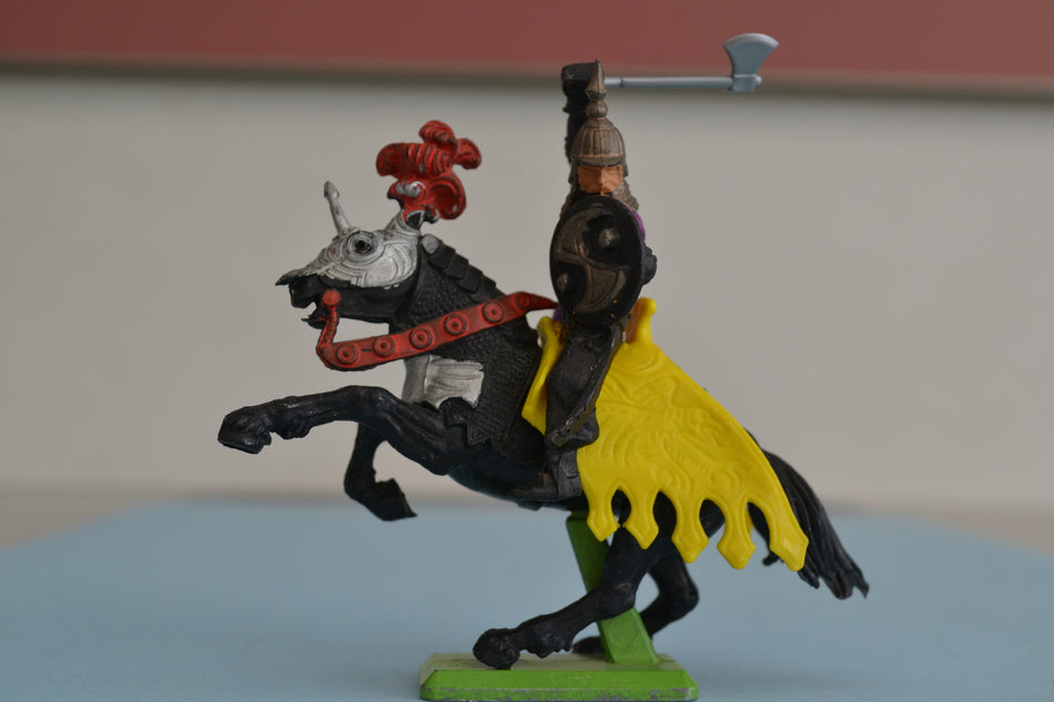 Britains Deetail Medieval Mounted Turk