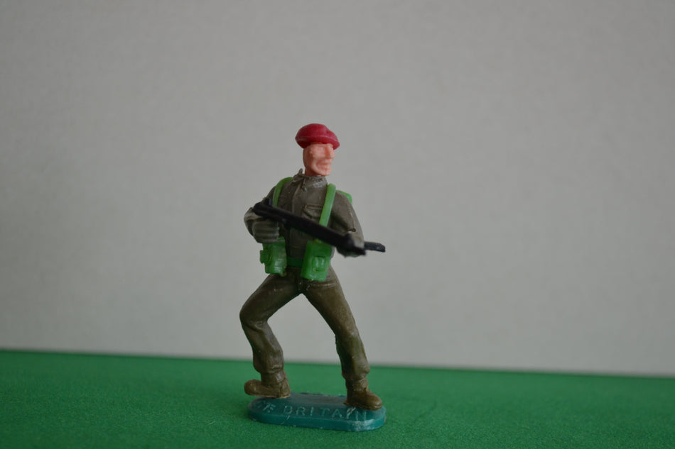 Timpo Modern Army British Paratrooper