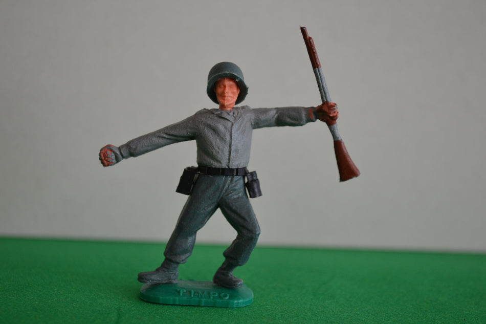 Timpo Modern Army West German Infantry
