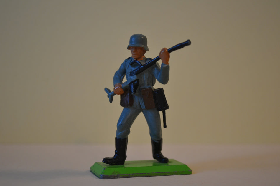 Britains Deetail WW2 German Infantry