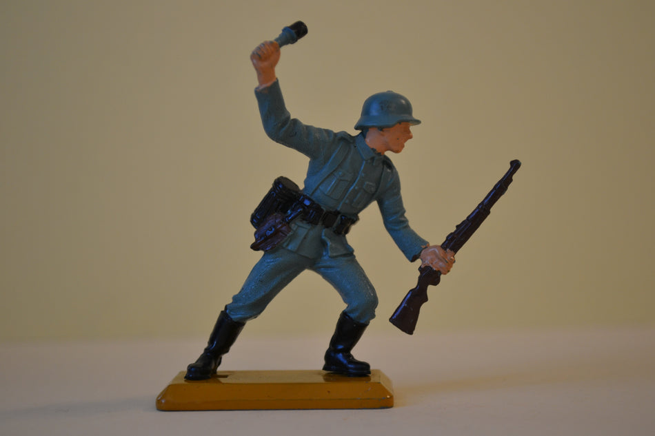 Britains Deetail WW2 German Infantry