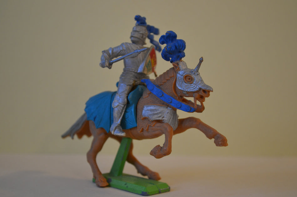 Britains Deetail Mounted Medieval Knight