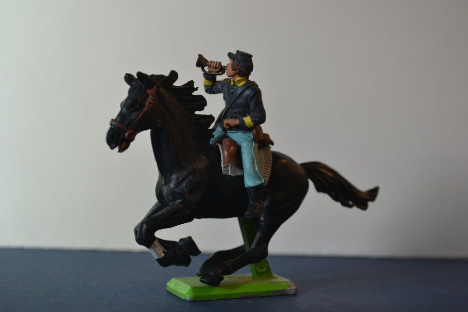 Britains Deetail American Civil War Union Cavalry Trumpeter