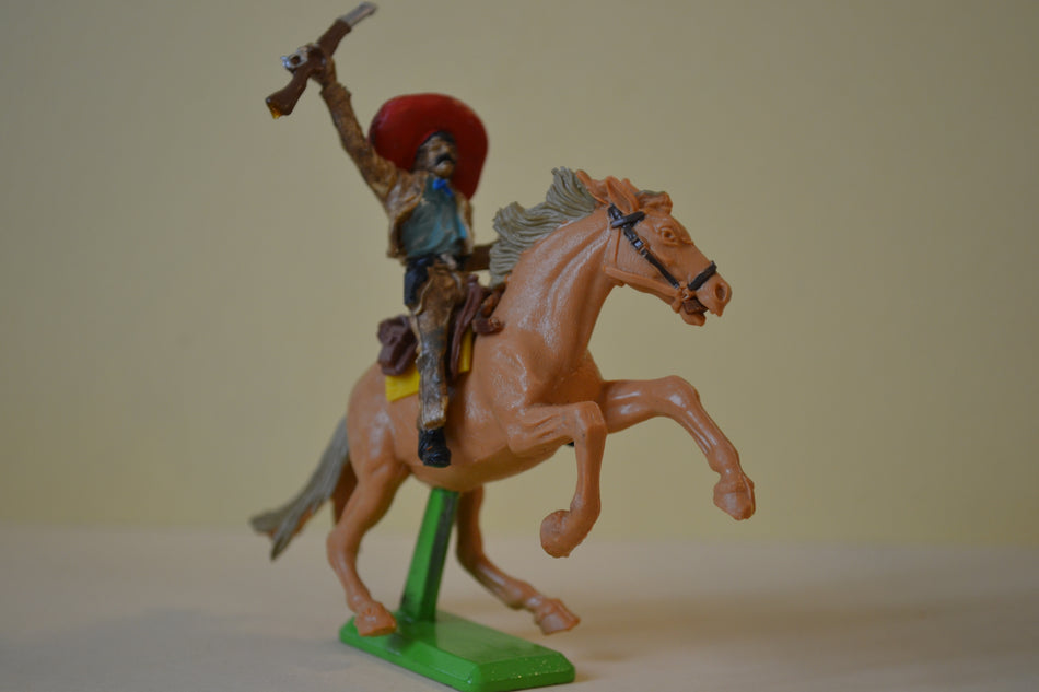 Britains Deetail Mounted Mexican