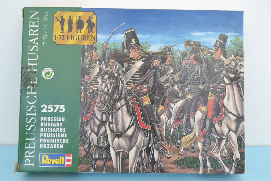 Revell 1/72 7 Years War Prussian Hussars boxed on sprue