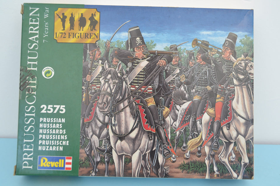 Revell 1/72 7 Years War Prussian Hussars boxed on sprue