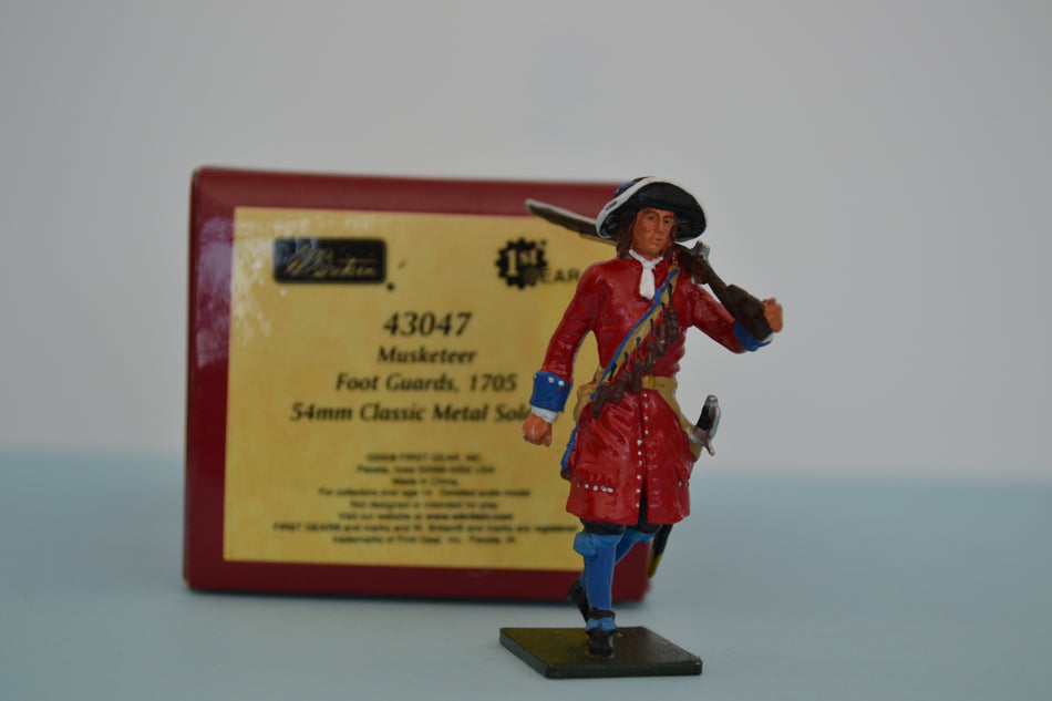 Britains Redcoats 43047 Musketeer Foot Guards 1705 Boxed