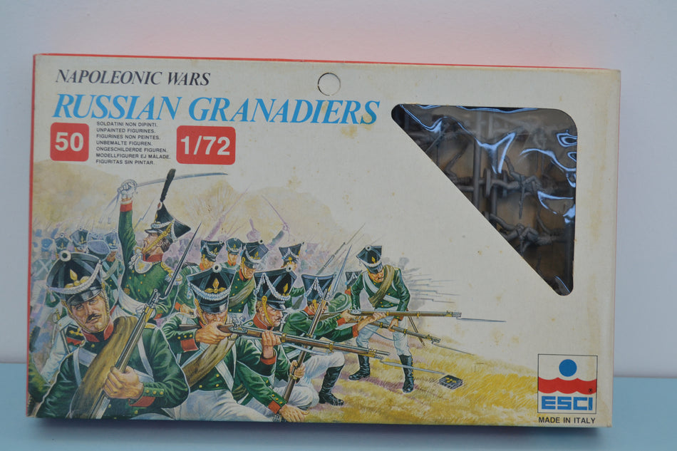 Esci 1/72 Napoleonic Wars Russian Grenadiers boxed on sprue