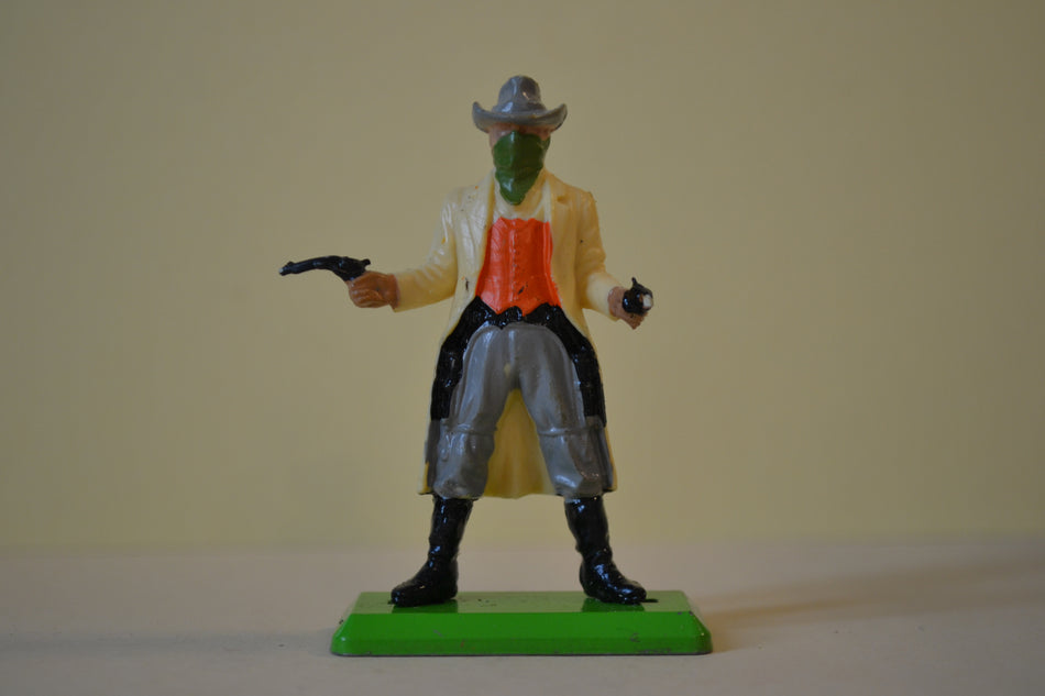 Britains Deetail Cowboy - one pistol broken