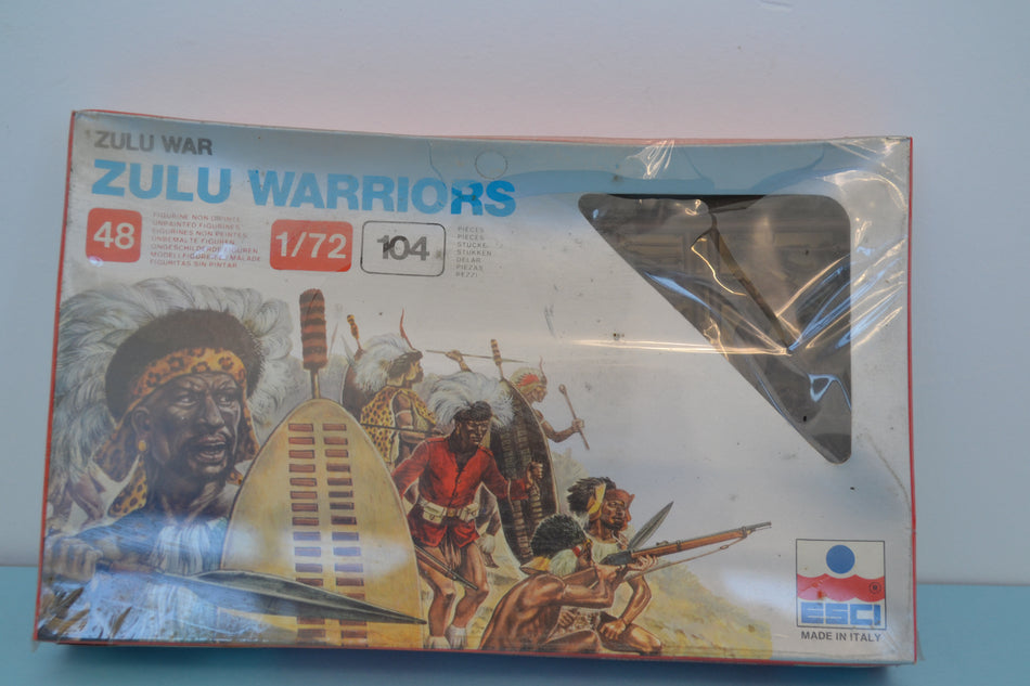 Esci 1/72 Zulu Warriors boxed on sprue