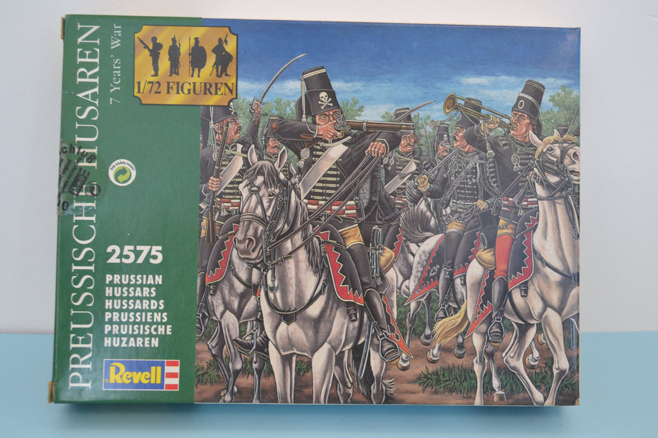 Revell 1/72 7 Years War Prussian Hussars boxed on sprue