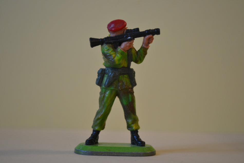 Britains Deetail Modern British Paratrooper