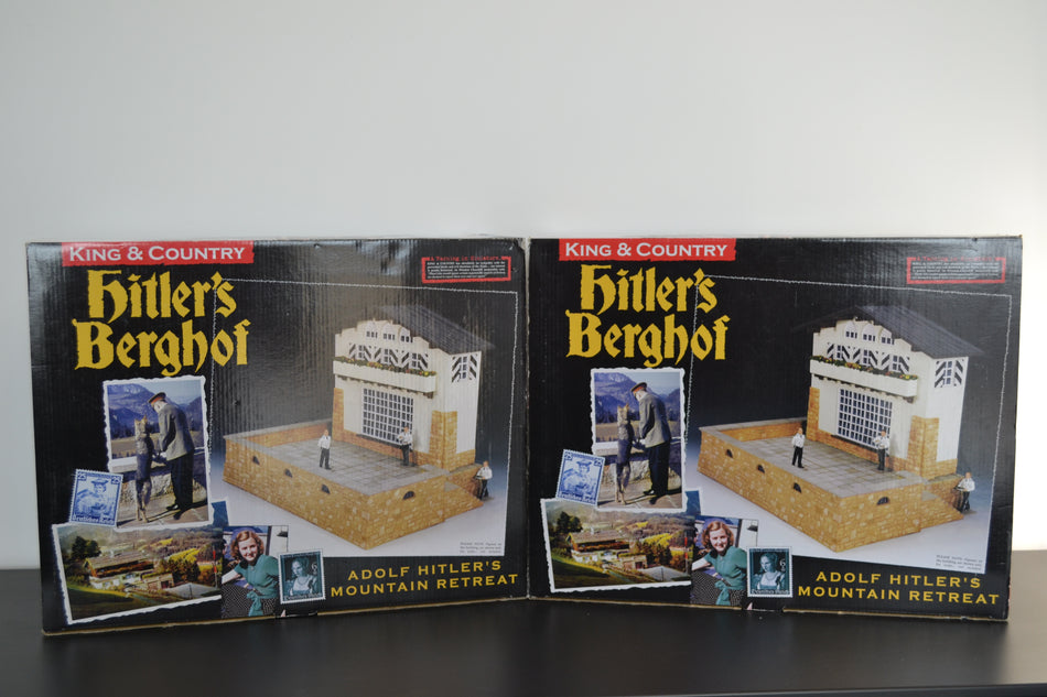 King and Country LAH112 Mountain Berghof Retreat Both Parts Complete Boxed