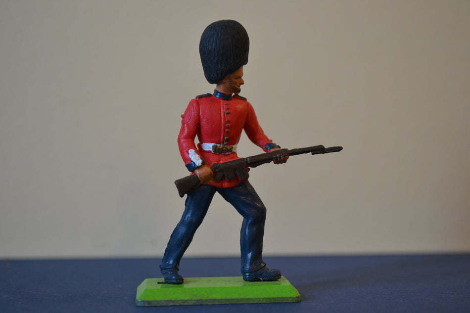 Britains Deetail British Guardsman