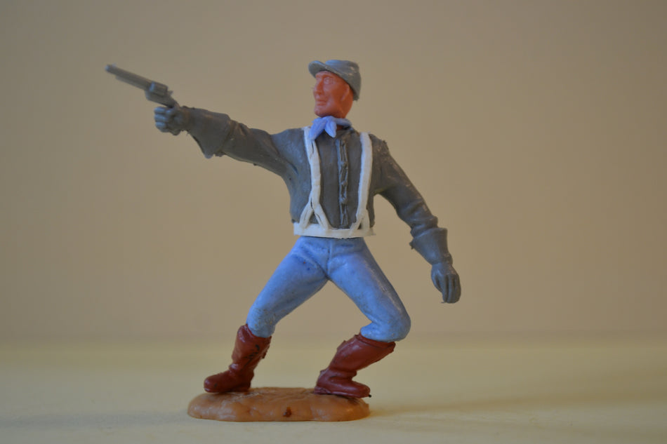 Timpo Confederate Infantry - Crack in figure.