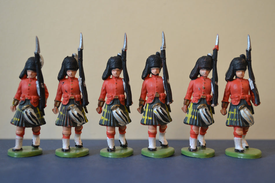 Britains Highland Regiment Marching (x6)