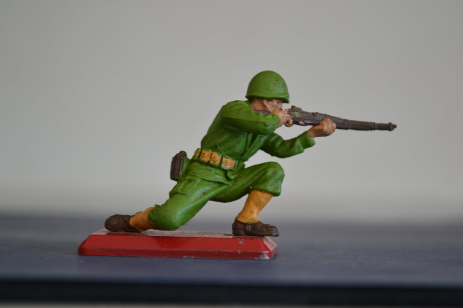 Britains Deetail US Infantry WW2 RED BASE rare