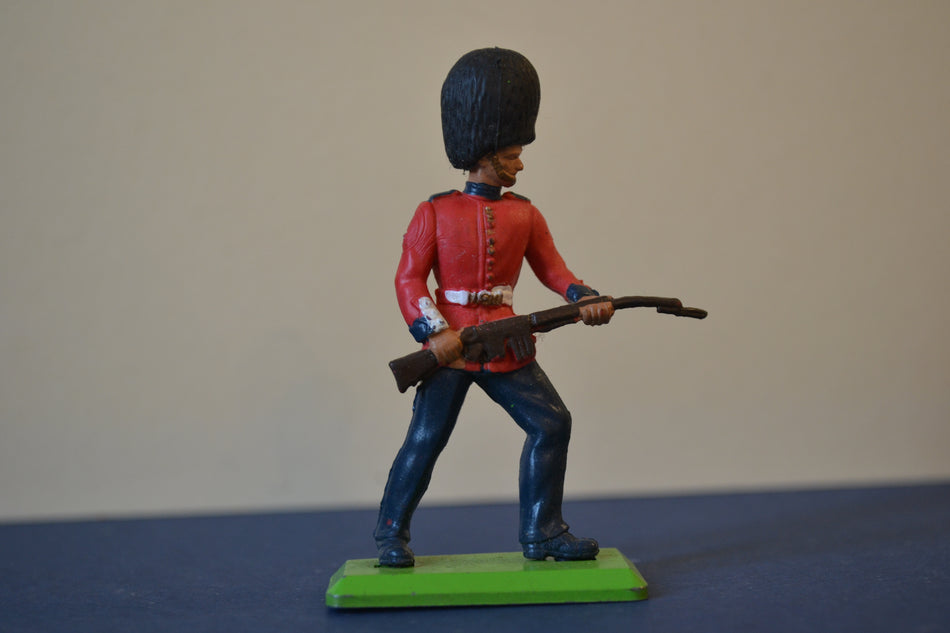 Britains Deetail British Guardsman