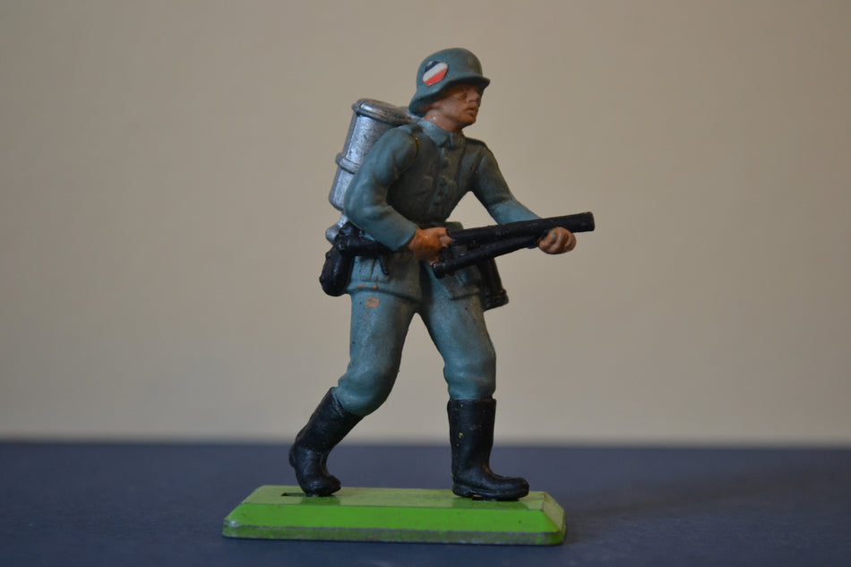 Britains Deetail WW2 German Infantry