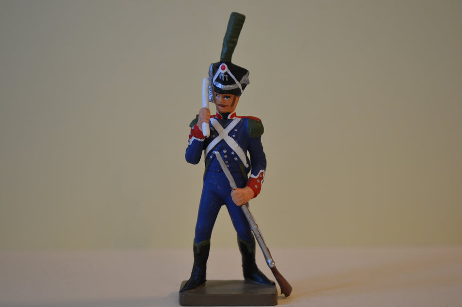 Starlux Napoleonic Chasseur Light Infantry