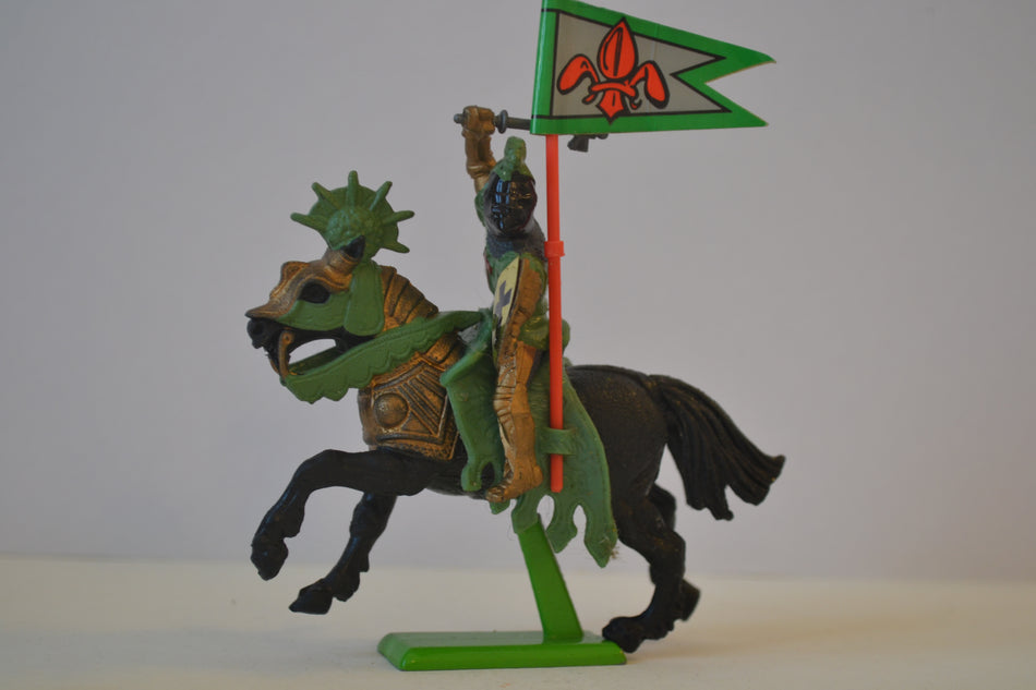 Britains Deetail Medieval Mounted Knight