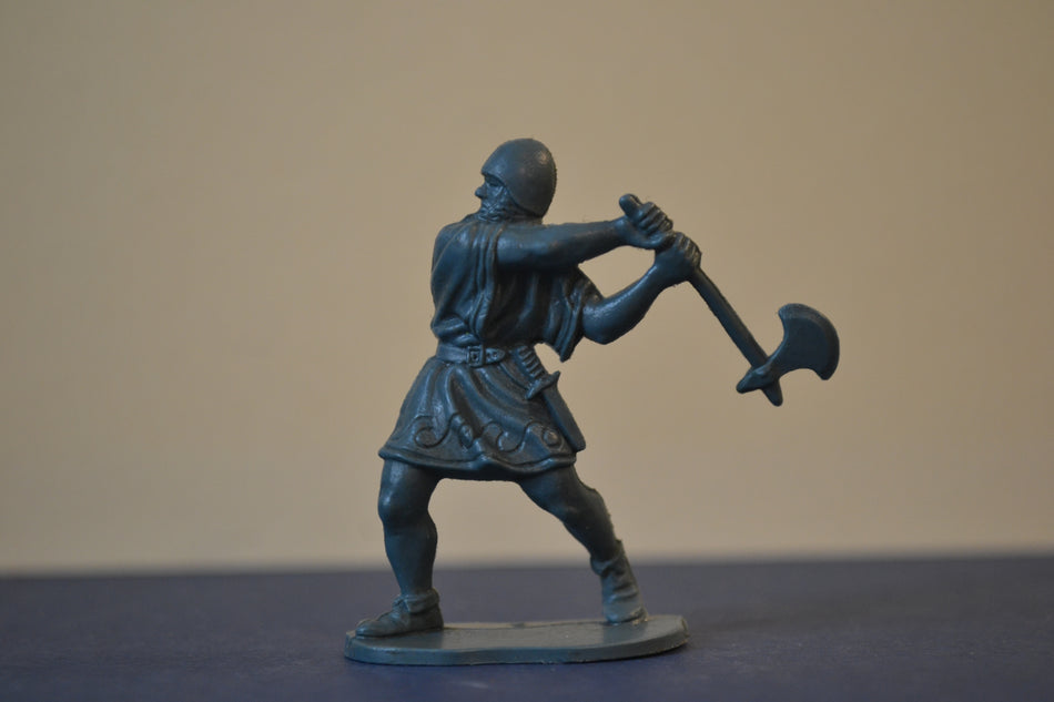 Airfix 1/32 Medieval Foot Soldier