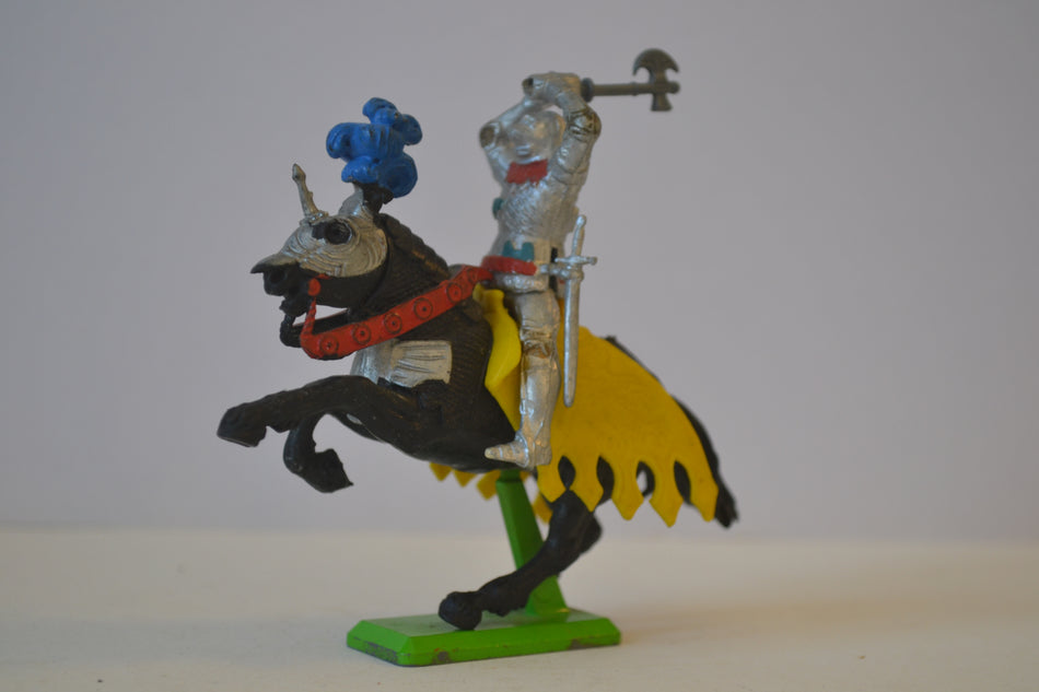 Britains Deetail Medieval Mounted Knight