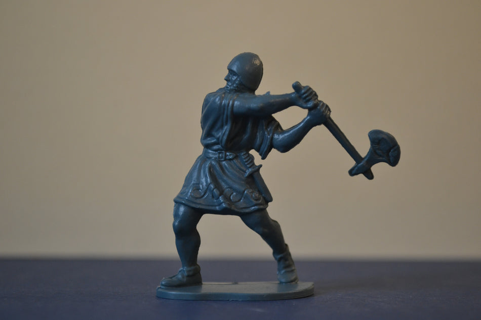 Airfix 1/32 Medieval Foot Soldier