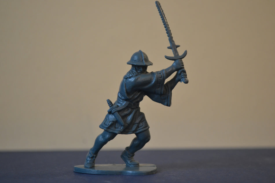 Airfix 1/32 Medieval Foot Soldier