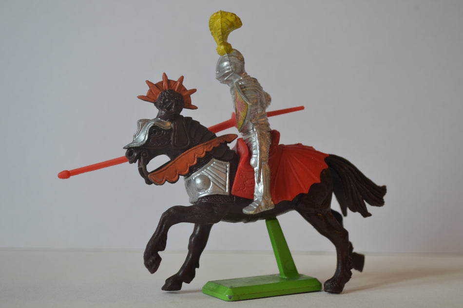 Britains Deetail Medieval Mounted Knight