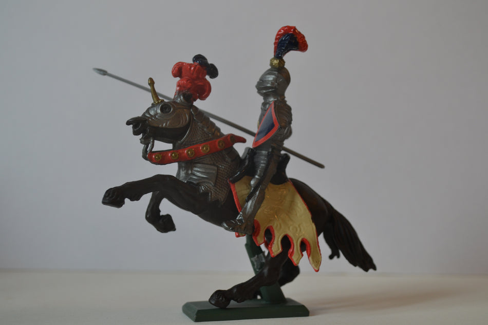 Britains Deetail Medieval Mounted Knight