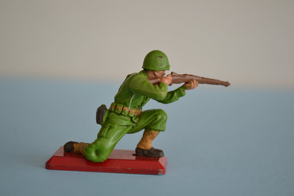 Britains Deetail US Infantry WW2 RED BASE rare