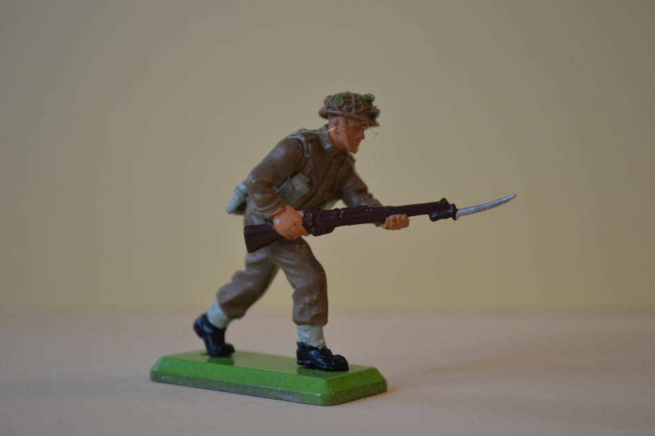 Britains Deetail WW2 British Infantry