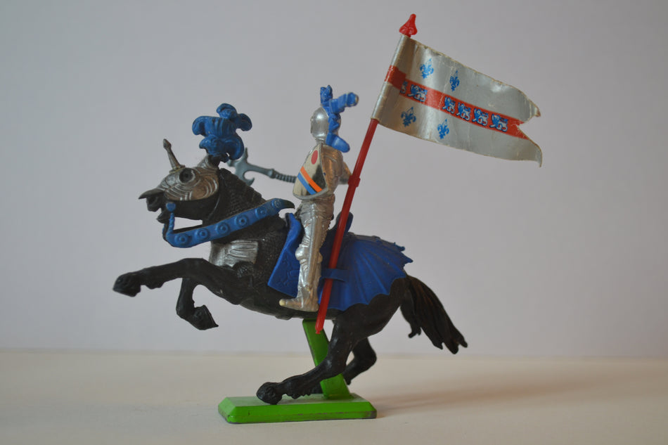 Britains Deetail Medieval Mounted Knight