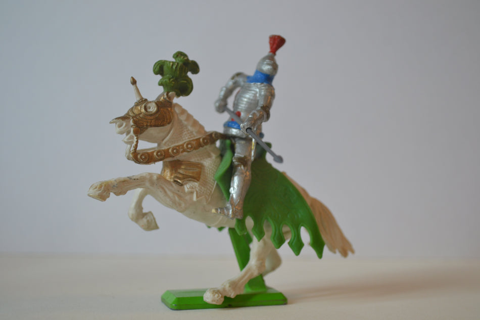 Britains Deetail Medieval Mounted Knight