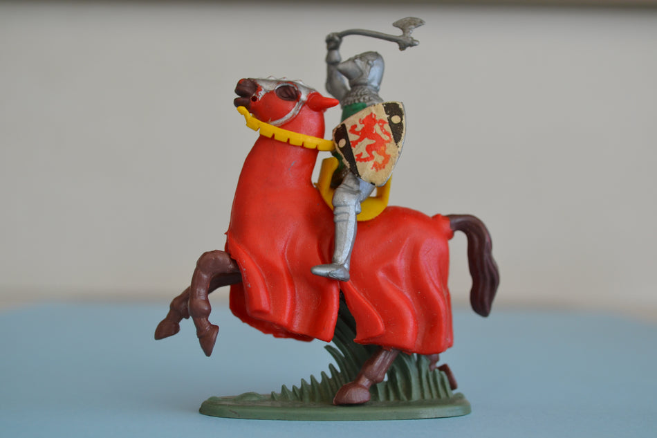 Britains Herald Mounted Medieval Knight