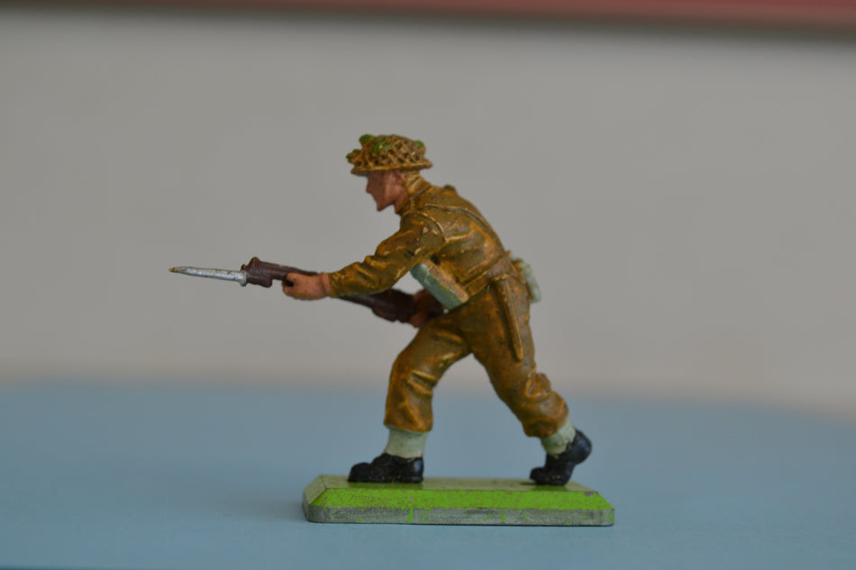 Britains Deetail WW2 British Infantry