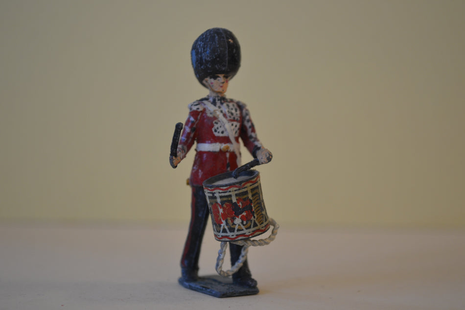 Britains Vintage Grenadier Guards Band Drummer